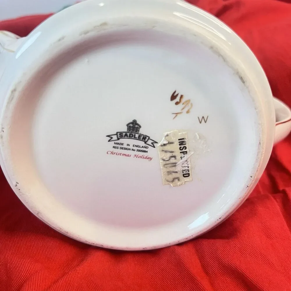 Vintage 1994 Sadler Christmas Holiday Teapot ENGLAND Good Condition